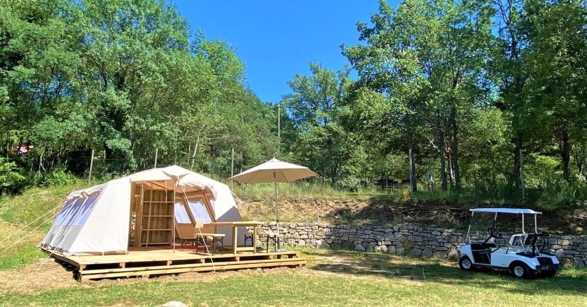 Les Bastides De Chanteraine Bungalows, Lodges & Spa Aiguines Exterior foto
