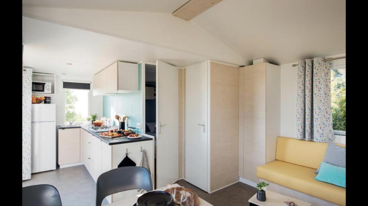 Les Bastides De Chanteraine Bungalows, Lodges & Spa Aiguines Exterior foto
